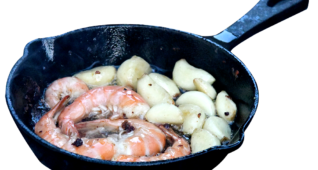 【切り抜き】エビとニンニクのアヒージョ